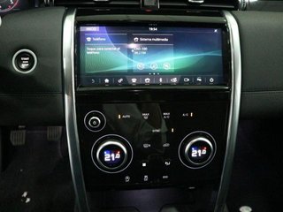 LAND ROVER Discovery Sport D150 FWD SE