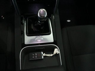 LAND ROVER Discovery Sport D150 FWD SE