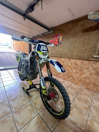 Husqvarna TE450 2009