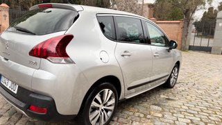 Peugeot 3008 2015