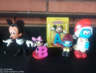 Lote Figuras Disney Mickey Minnie Smurf