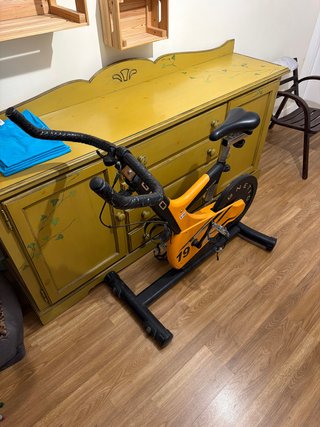 Bici Estática Naranja