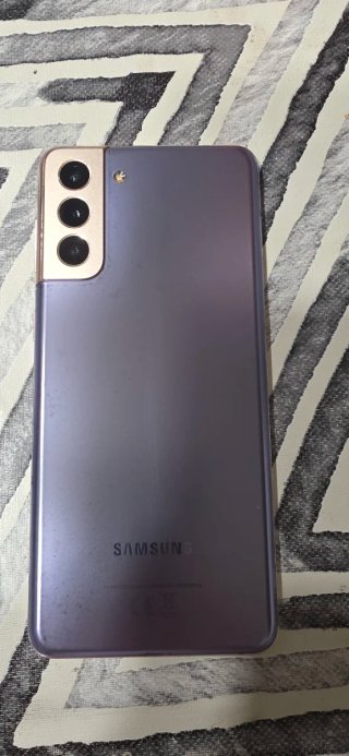 Samsung Galaxy S21 Plus