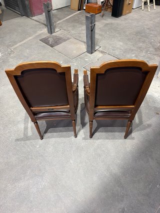2 Poltrone Luigi XVI Pelle e Legno