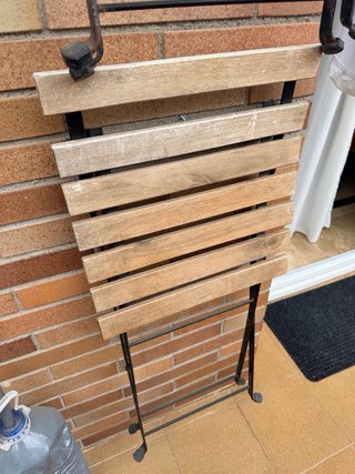 Mesa plegable exterior madera y metal