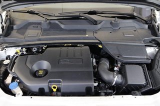 Land Rover Discovery Sport 2.0 ED4 150PS 2WD HSE 5P