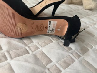 Zapatos de tacón Unisa negros