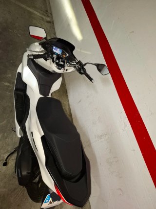 Honda PCX 125 ABS Blanca Perlada