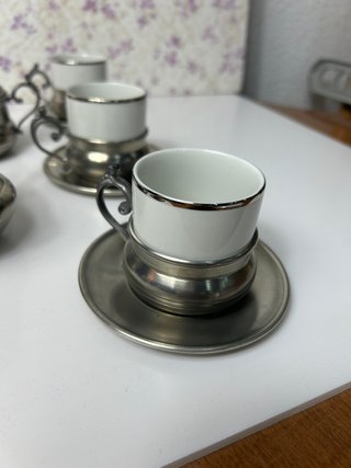 Juego de café vintage Porcelana y Peltre