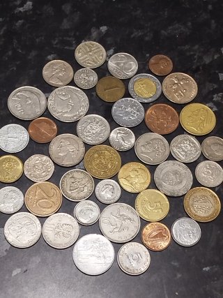 Lote monedas internacionales