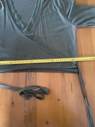 Coprispalle oversize pizzo verde oliva
