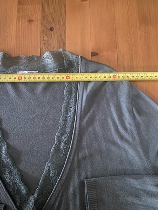 Coprispalle oversize pizzo verde oliva