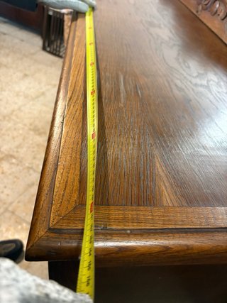 Cómoda de comedor de castaño
