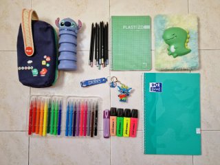 Material escolar variado