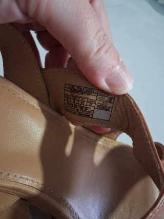 Sandalias UGG Talla 41 Marrones