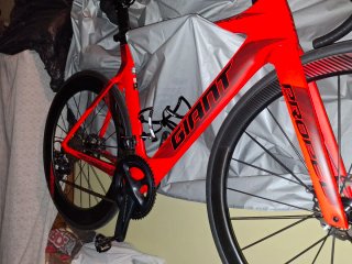 Giant Propel Aero Roja