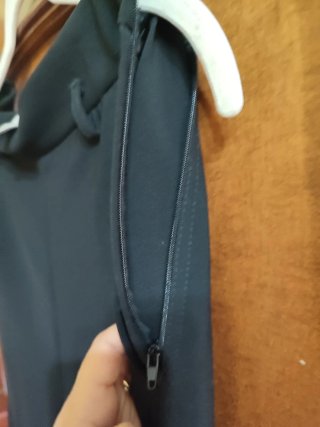 Pantaloni neri donna