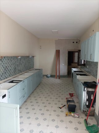 Instalación Cocinas, Puertas y Suelos