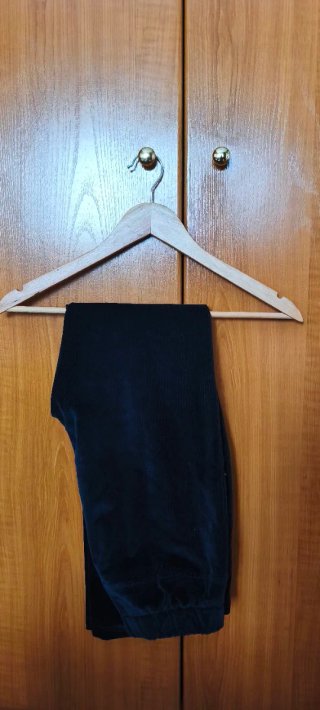 Pantalón pana azul marino