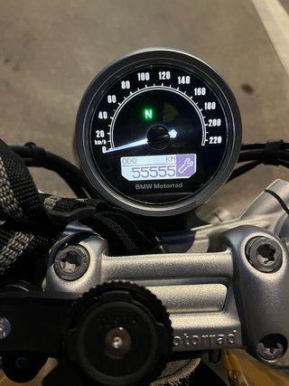 BMW RnineT Pure 2019 black storm/auruum