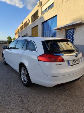 Opel insignia Ranchera