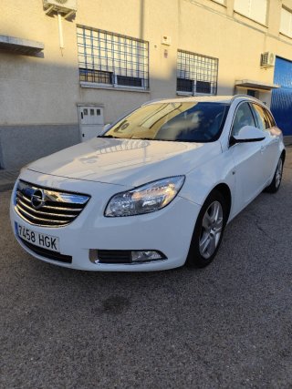 Opel insignia Ranchera