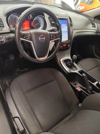 Opel insignia Ranchera