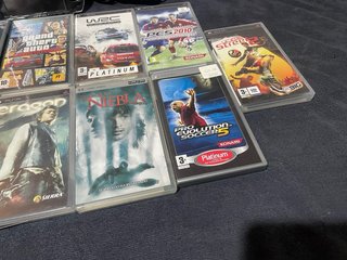 Sony PSP + Lote de 13 Juegos