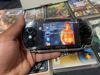 Sony PSP + Lote de 13 Juegos