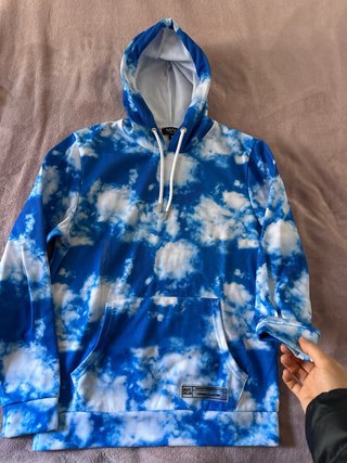 Conjunto Chándal BoohooMAN Nubes Talla M