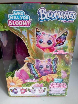 Hatchimals Bloomables Kittyfly Juguete