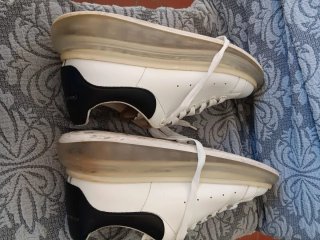 Alexander McQueen Scarpe Sneakers Bianche Nere