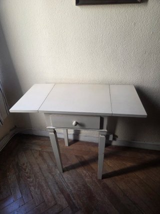 Mesa auxiliar madera cruda