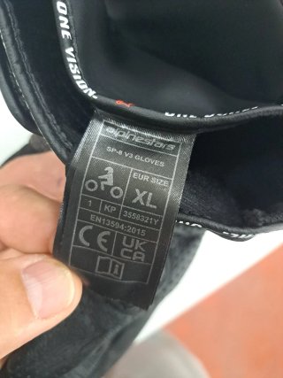 Guantes Alpinestar SP 8 V3 de Moto Negros. TallaXL