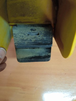 Pedal de seguridad amarillo