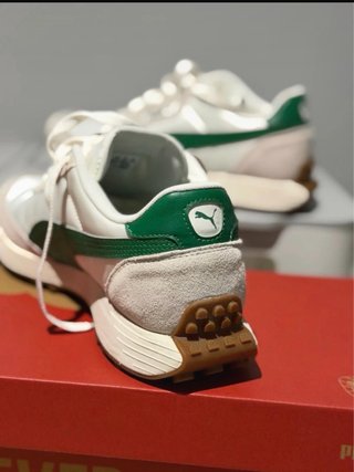 Zapatillas Puma Blancas y Verdes Nuevas