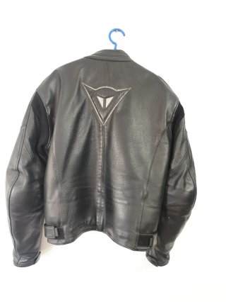 Chaqueta cuero dainese