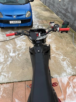 Beta RR 50cc Enduro Negra y Roja