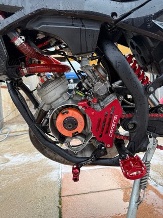 Beta RR 50cc Enduro Negra y Roja