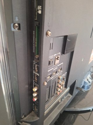 Toshiba Plasma TV Negra para piezas o arreglar