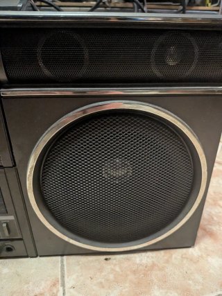 Boombox Sanyo C4 Cassette Radio Vintage