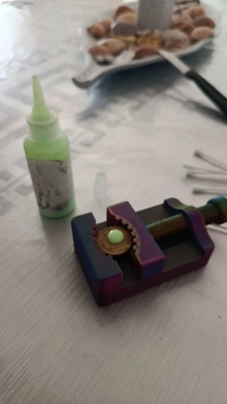 Líquido limpieza y cera con porta minas