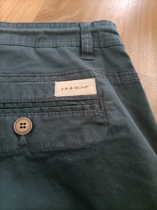 Completo: camicia, pantaloni e cappellino