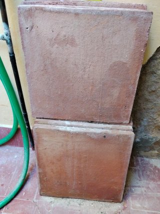 Losas de barro rojo