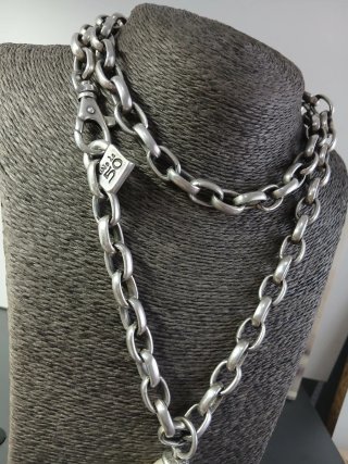 Collar Cruz Perlas Uno de 50 Plata