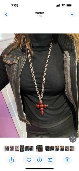 Collar Cruz Perlas Uno de 50 Plata