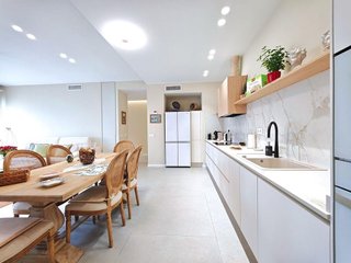 Chalet en venta en Los Molinos - Villa Blanca en Almería