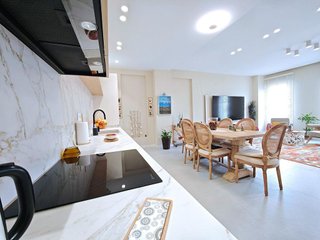 Chalet en venta en Los Molinos - Villa Blanca en Almería