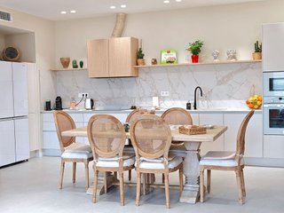 Chalet en venta en Los Molinos - Villa Blanca en Almería