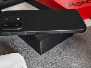 OnePlus 15 256GB Nero - Come Nuovo